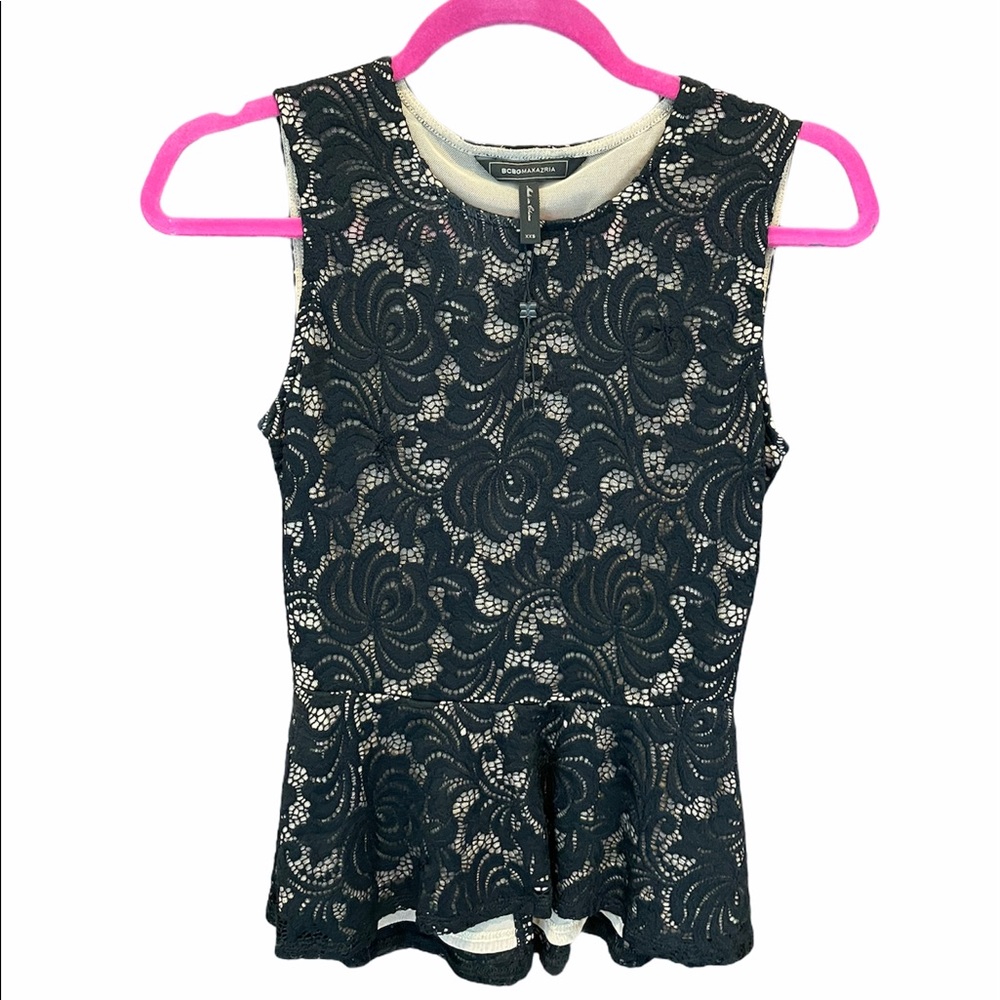 Small BCBG sleeveless Top